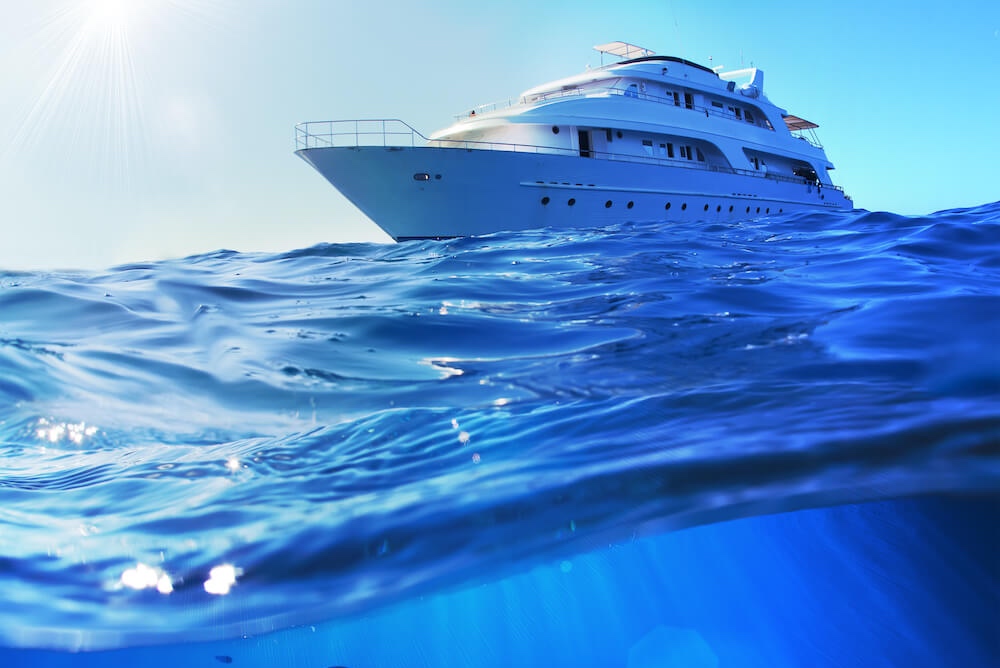 luxury_yacht